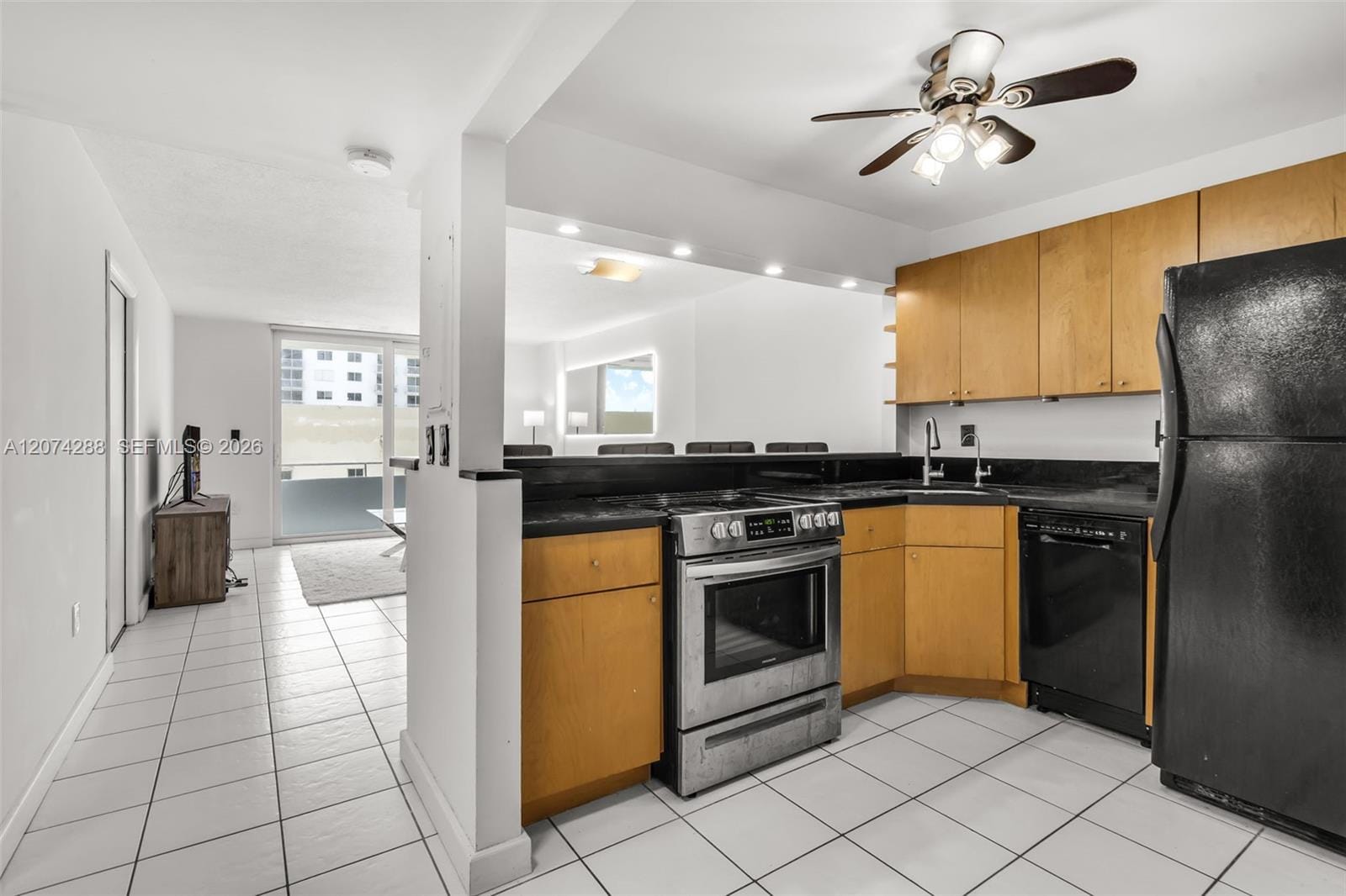 465 Ocean Drive 512, Miami Beach, FL 33139 photo 17