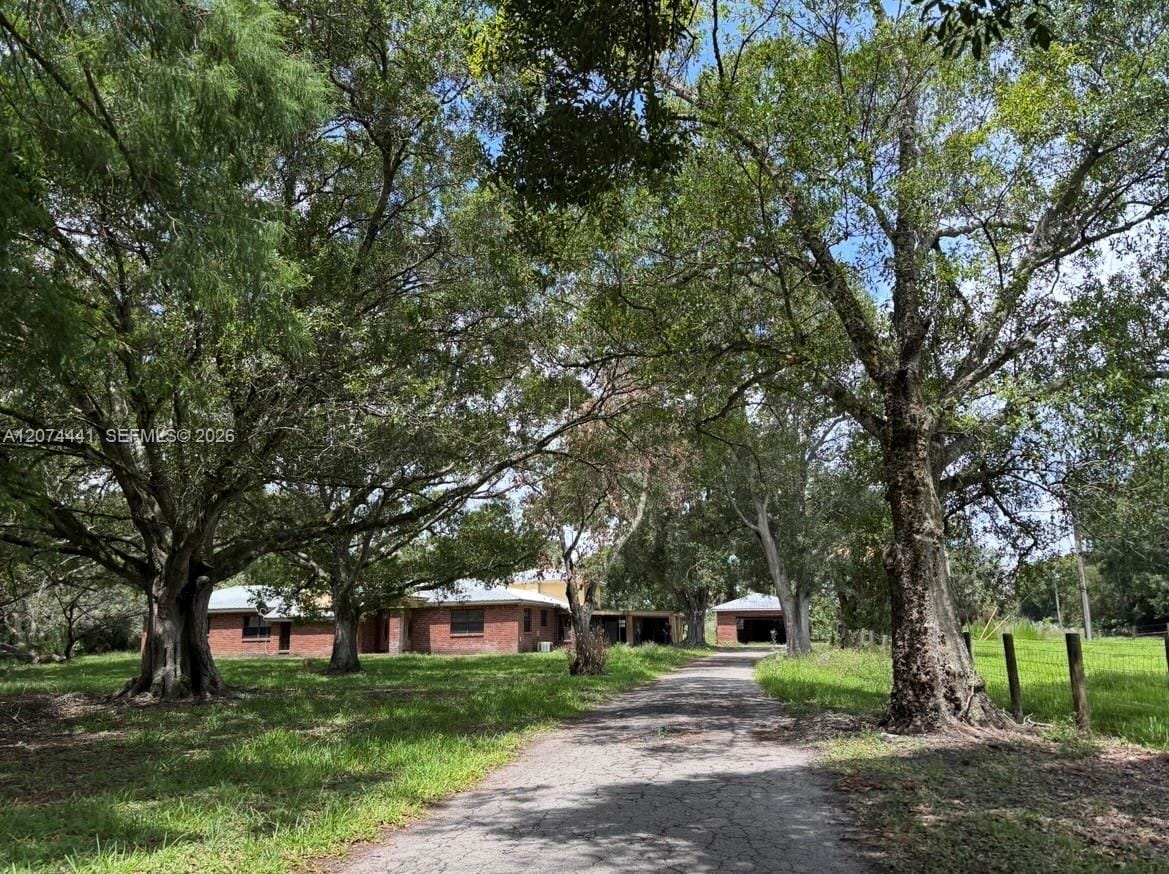 375 & 311 County Road 720, Clewiston, FL 33440