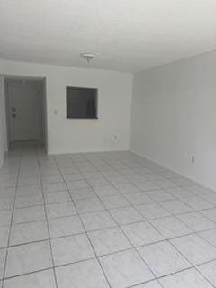 3600 NW 21ST Street 203, Lauderdale Lakes, FL 33311
