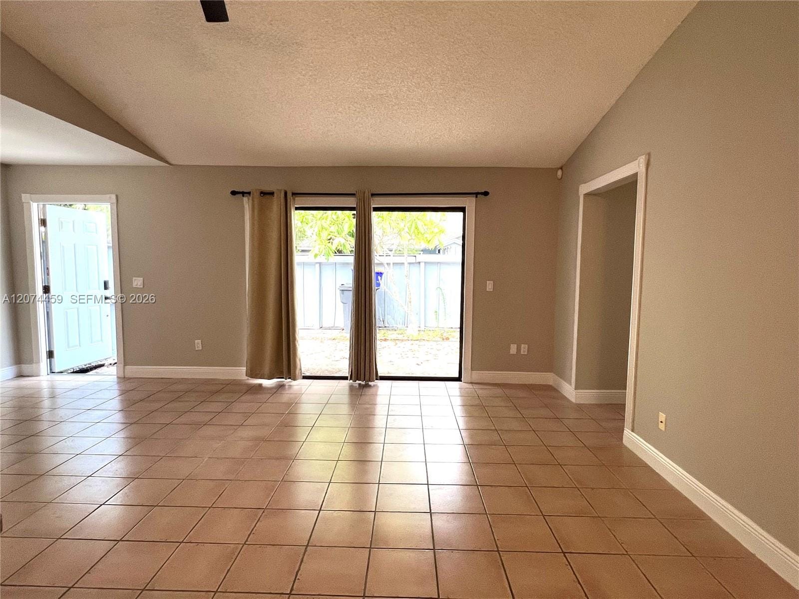 1077 Goldenrod Road — photo 12