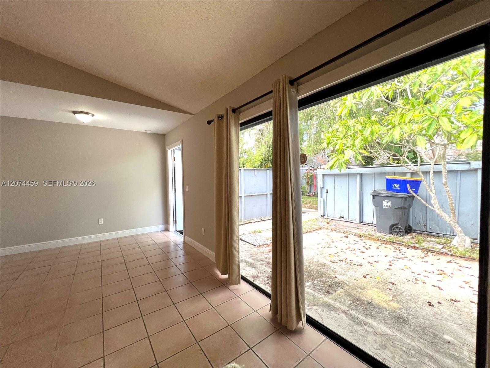 1077 Goldenrod Road — photo 6