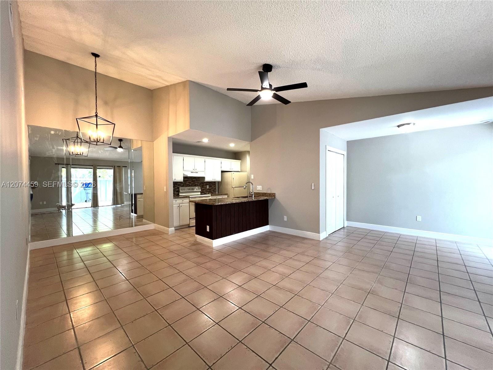 1077 Goldenrod Road — photo 8