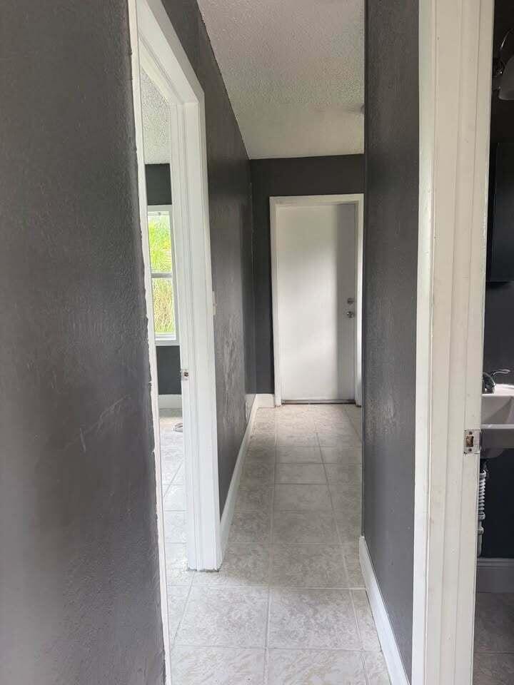 2960 CHICKAMAUGA Avenue — photo 5