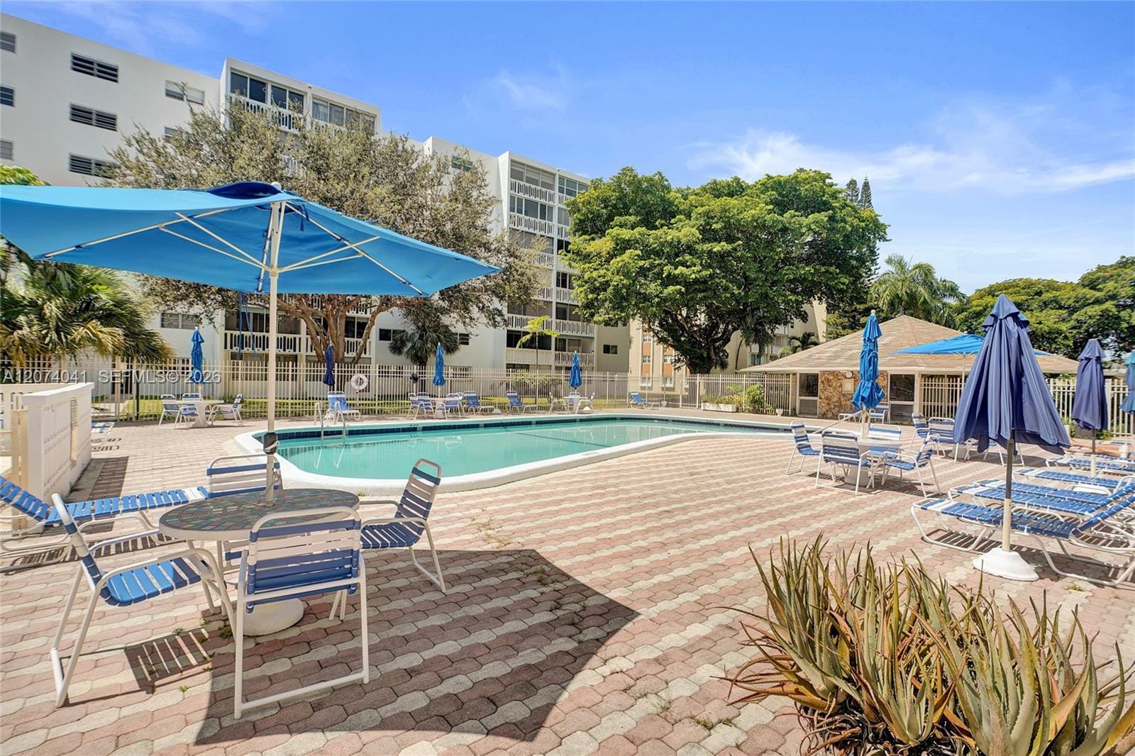 1001 NE 14th Avenue 402, Hallandale Beach, FL 33009 photo 23