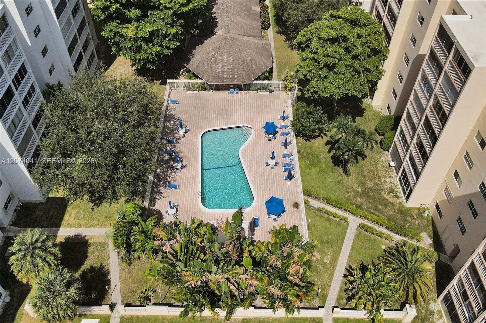 1001 NE 14th Avenue 402, Hallandale Beach, FL 33009 photo 24