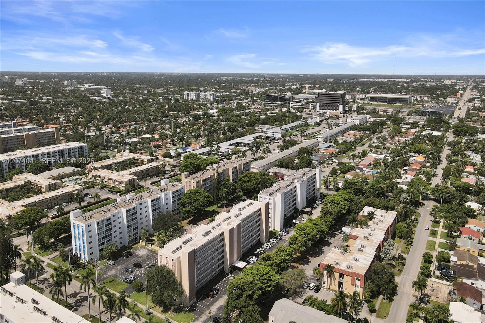 1001 NE 14th Avenue 402, Hallandale Beach, FL 33009 photo 28