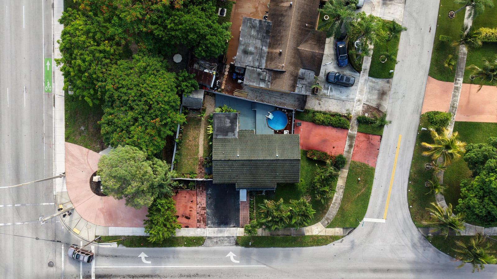 1010 SW 6TH Avenue — photo 4