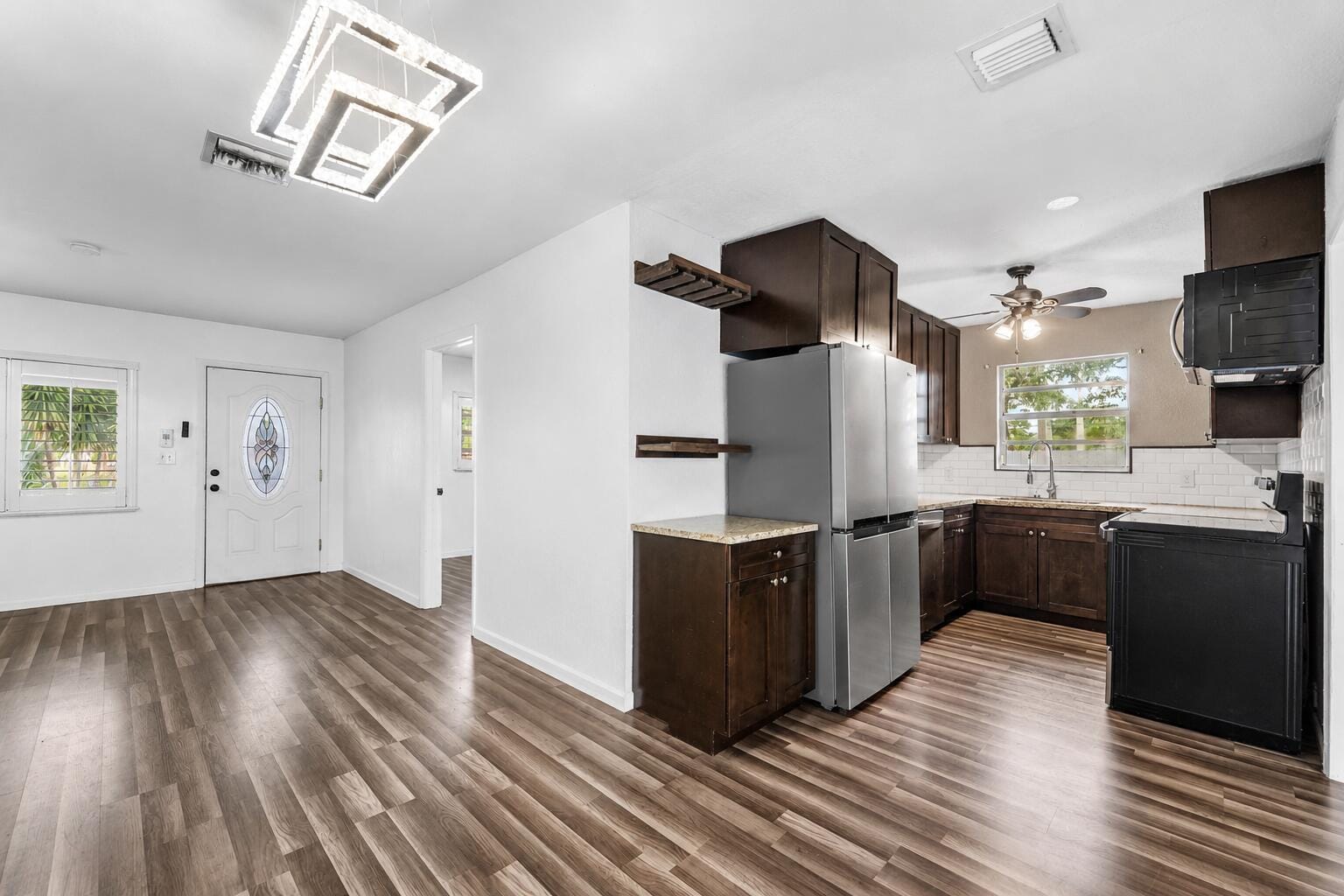 1010 SW 6TH Avenue — photo 9