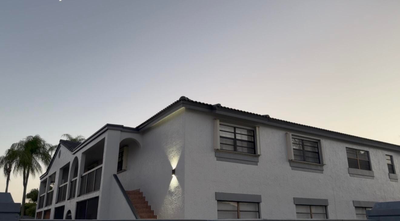 18340 Mediterranean Boulevard 2806, Hialeah, FL 33015 photo 2