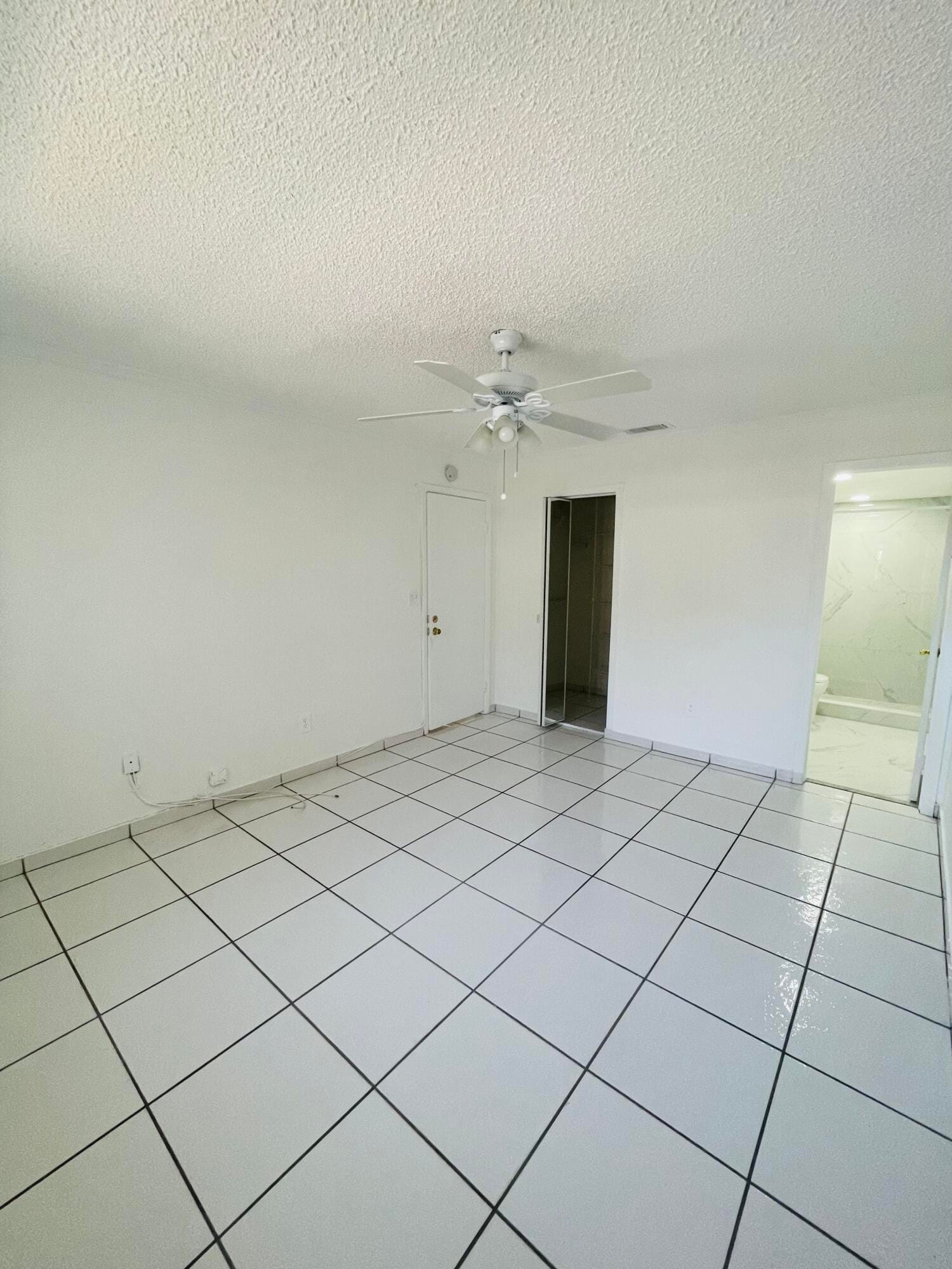 18340 Mediterranean Boulevard 2806, Hialeah, FL 33015 photo 13