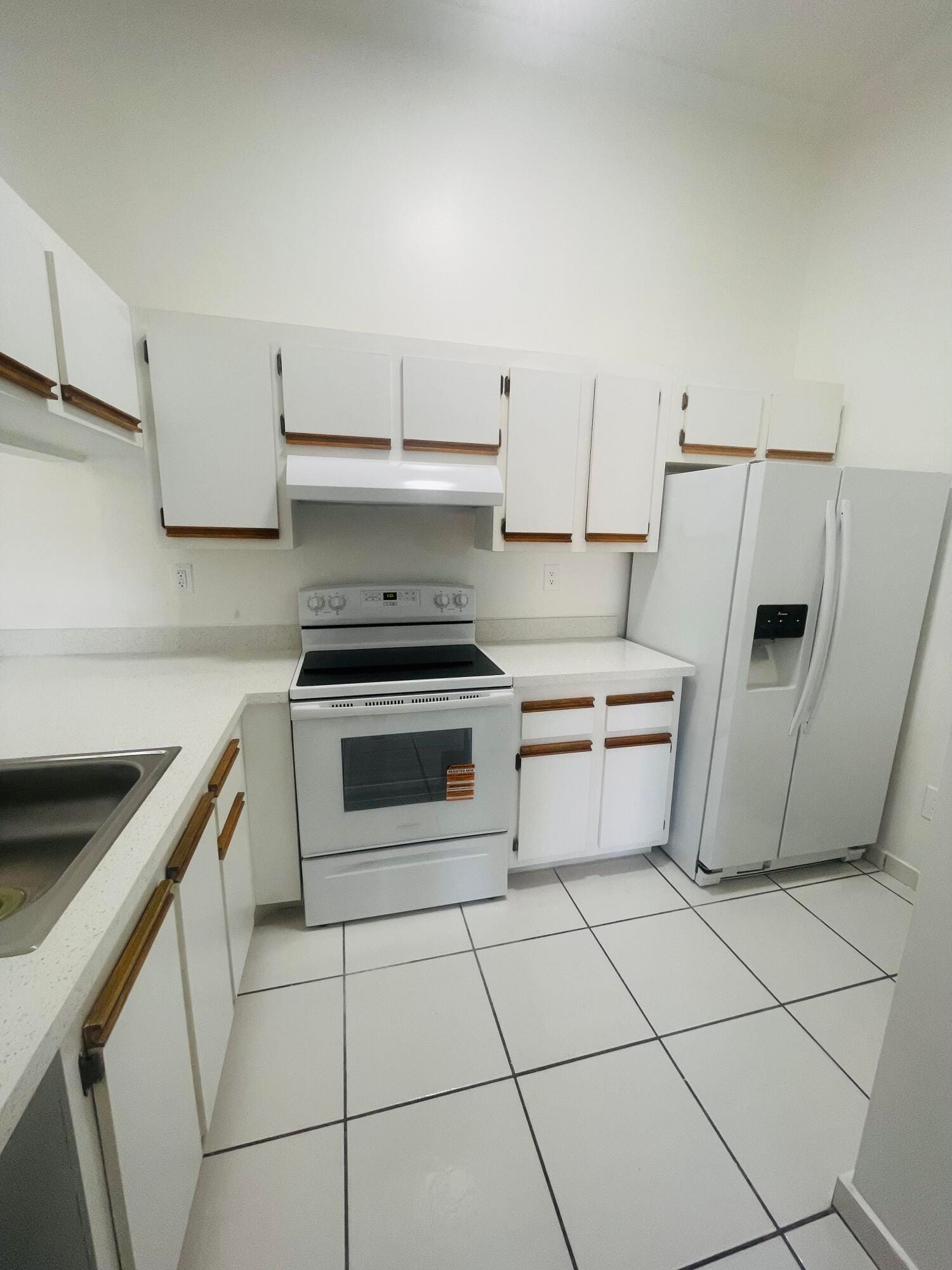 18340 Mediterranean Boulevard 2806, Hialeah, FL 33015 photo 5