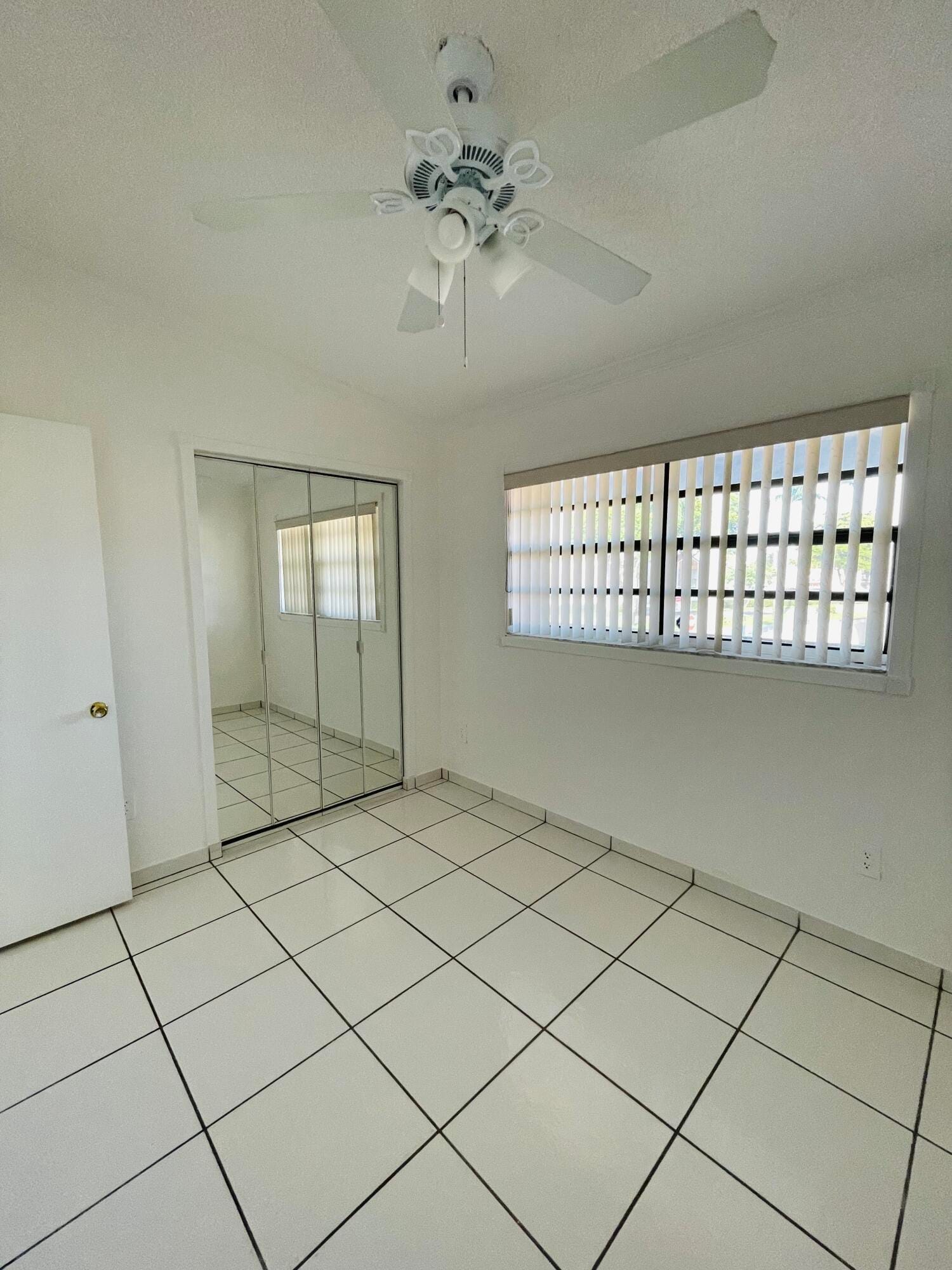 18340 Mediterranean Boulevard 2806, Hialeah, FL 33015 photo 8