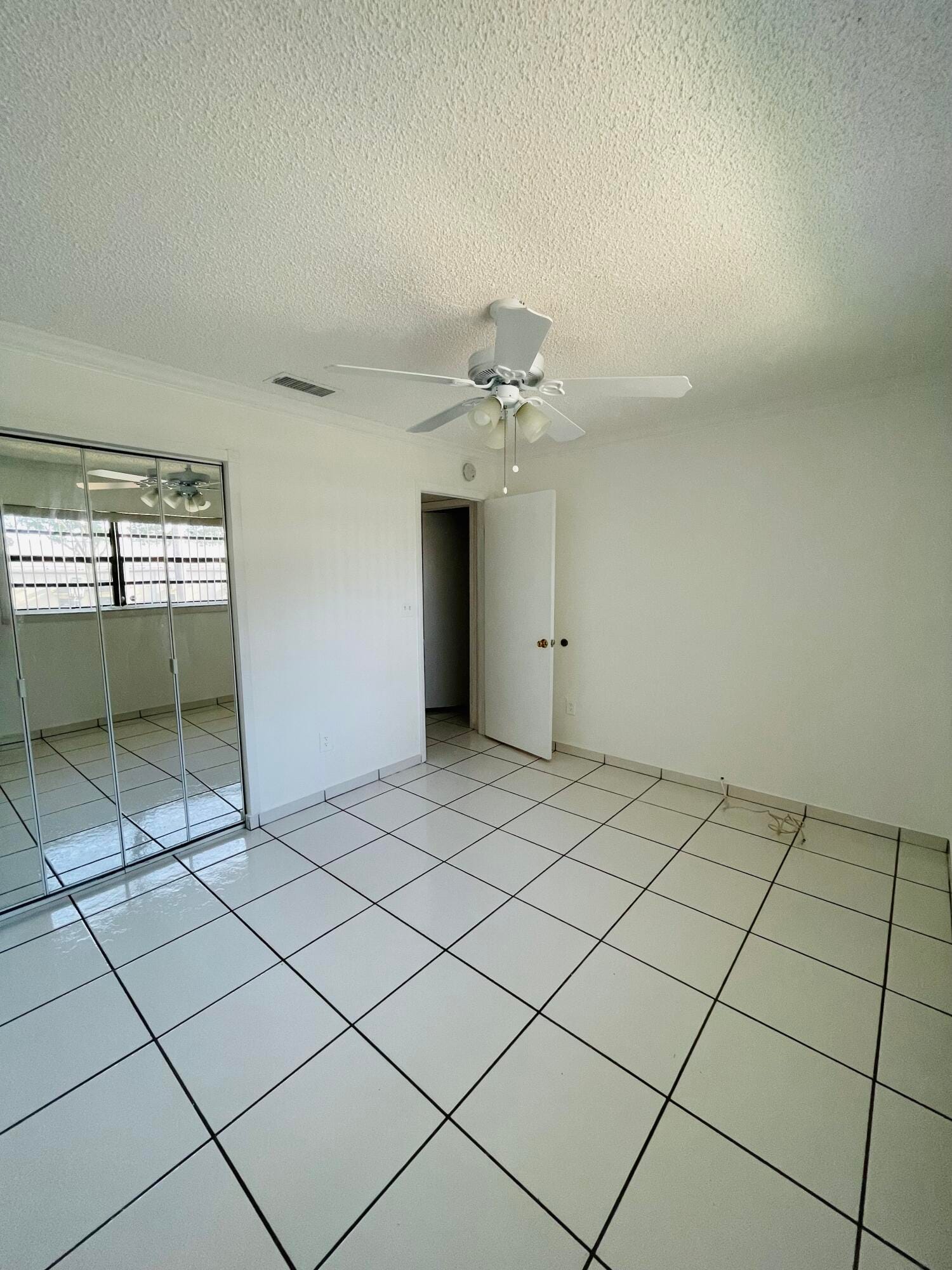 18340 Mediterranean Boulevard 2806, Hialeah, FL 33015 photo 10