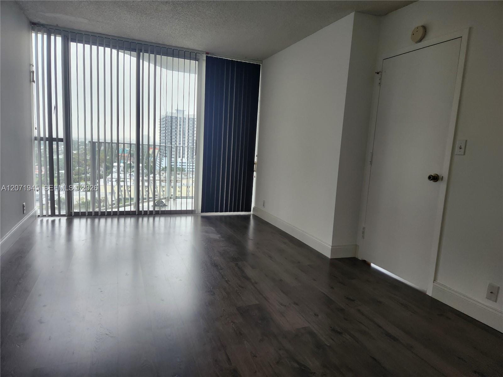7601 E Treasure Drive 1501, North Bay Village, FL 33141 photo 16