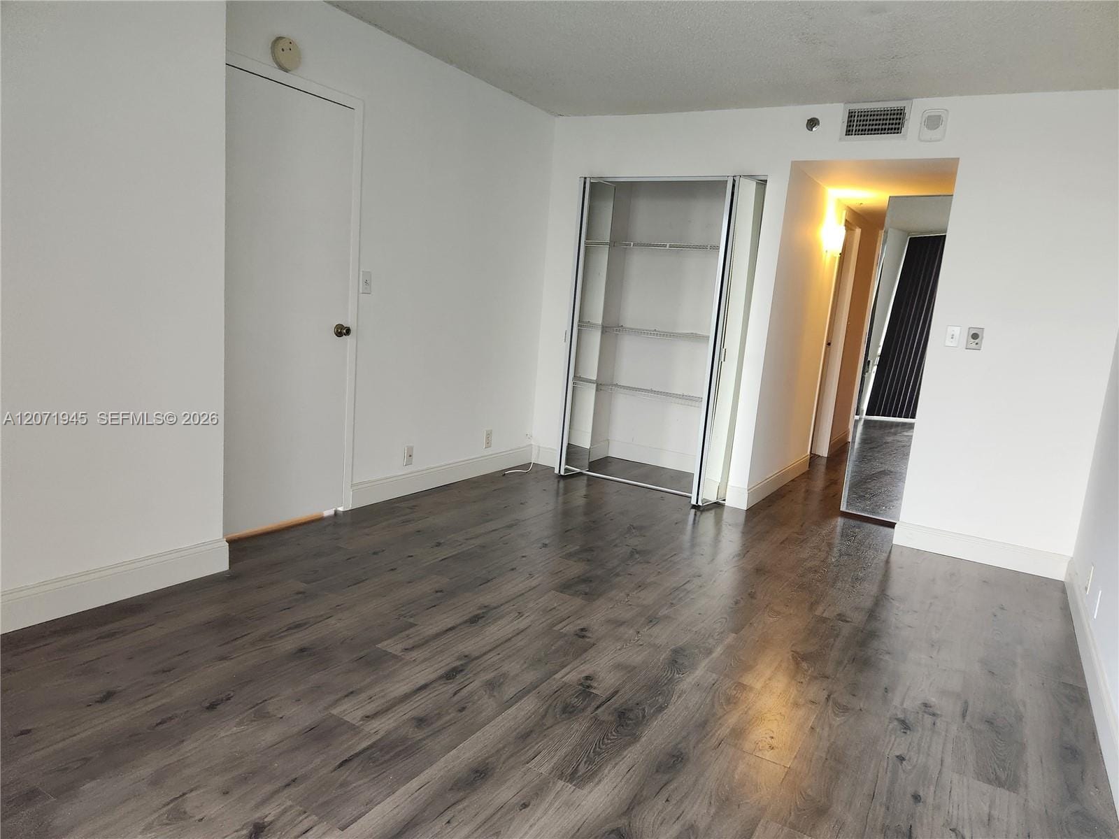 7601 E Treasure Drive 1501 — photo 7