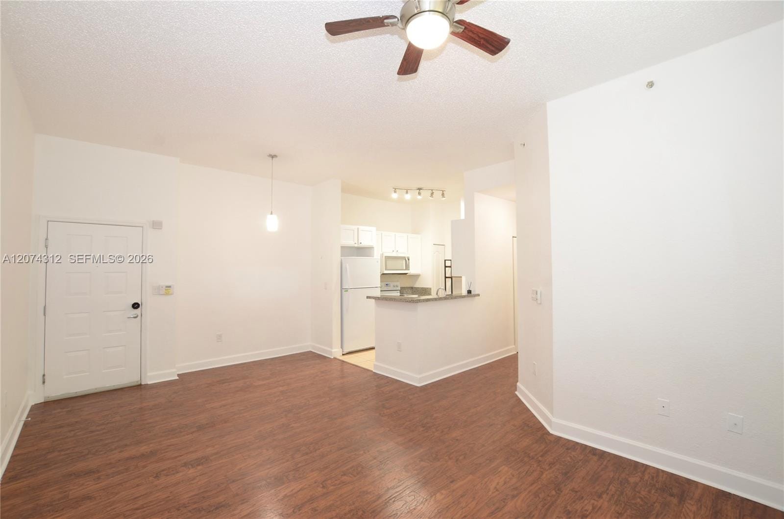 6001 SW 70th Street 137, South Miami, FL 33143 photo 4