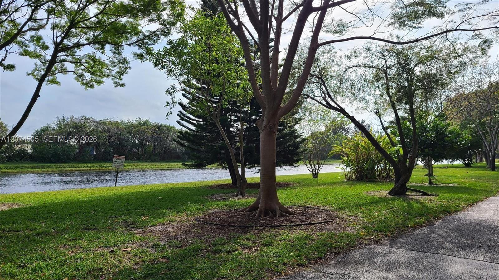 2309 S Cypress Bend Drive 414C, Pompano Beach, FL 33069 photo 20