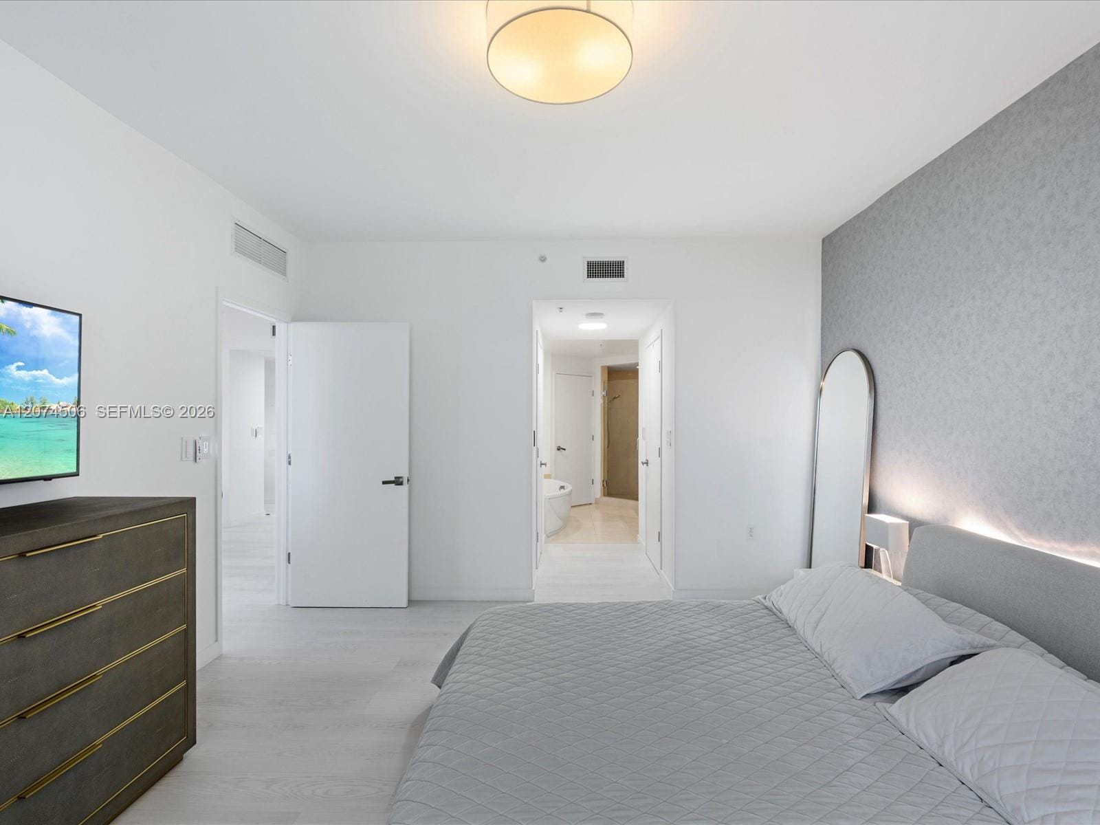 16275 Collins Avenue 1804 — photo 8