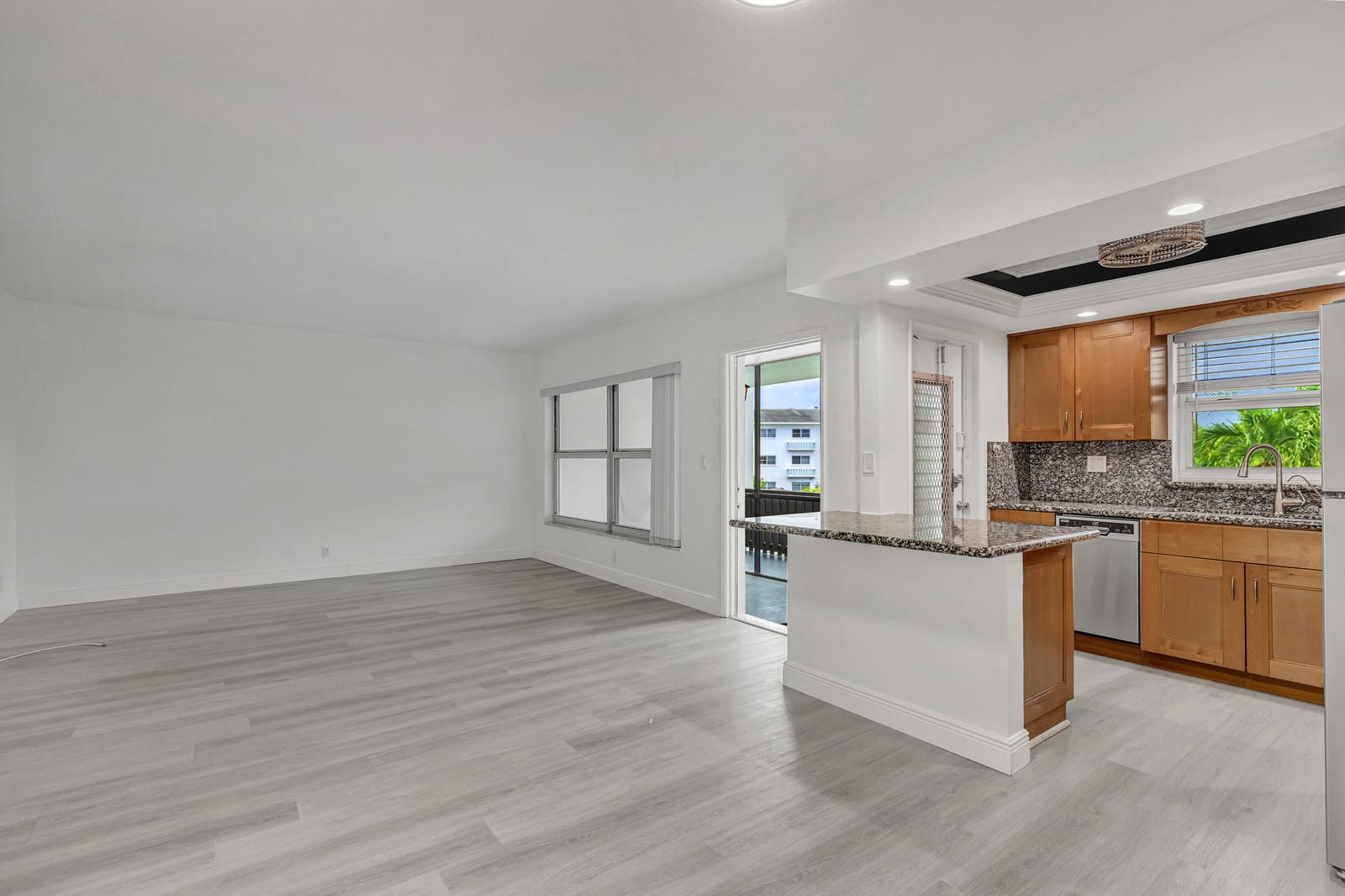 651 PINE Drive 204 — photo 10