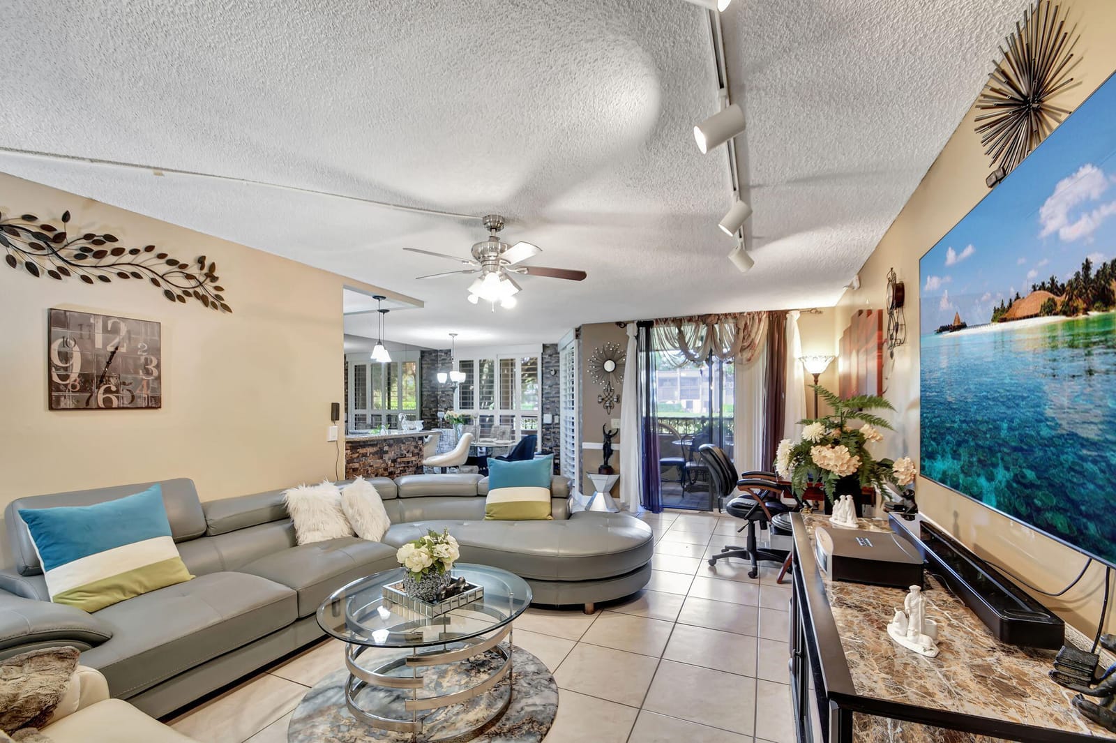 4702 Fountains Drive S 105 — photo 8