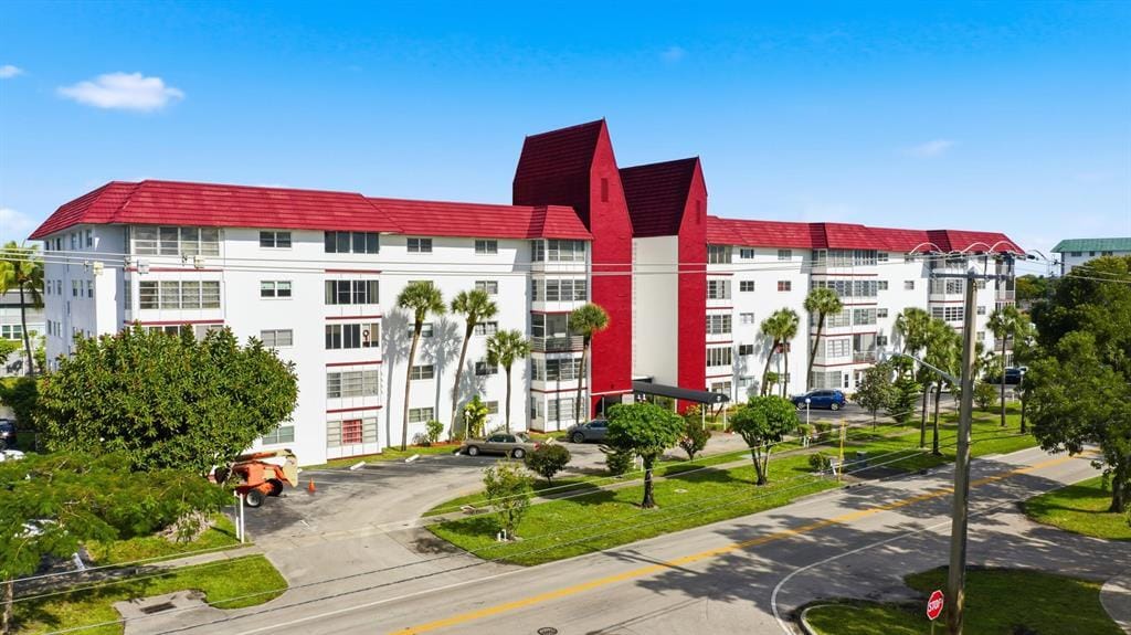 4851 NW 21ST Street 509, Lauderhill, FL 33313