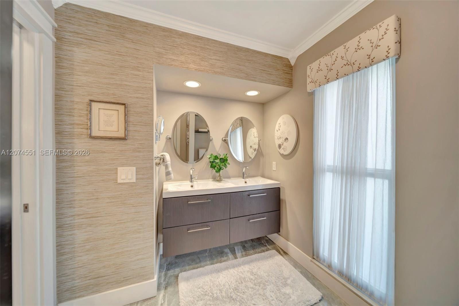 560 W Tropical Way, Plantation, FL 33317 photo 28