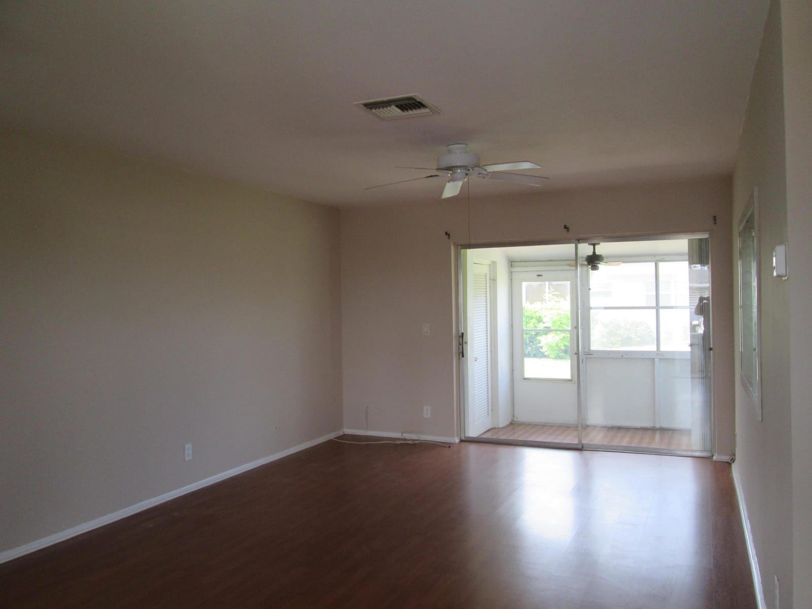 2611 W BARKLEY Drive W E, West Palm Beach, FL 33415 photo 6