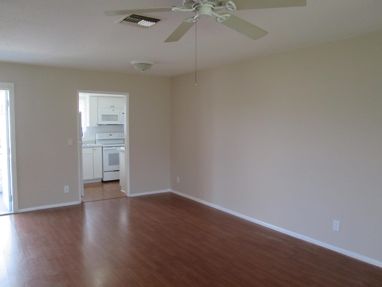 2611 W BARKLEY Drive W E, West Palm Beach, FL 33415 photo 7