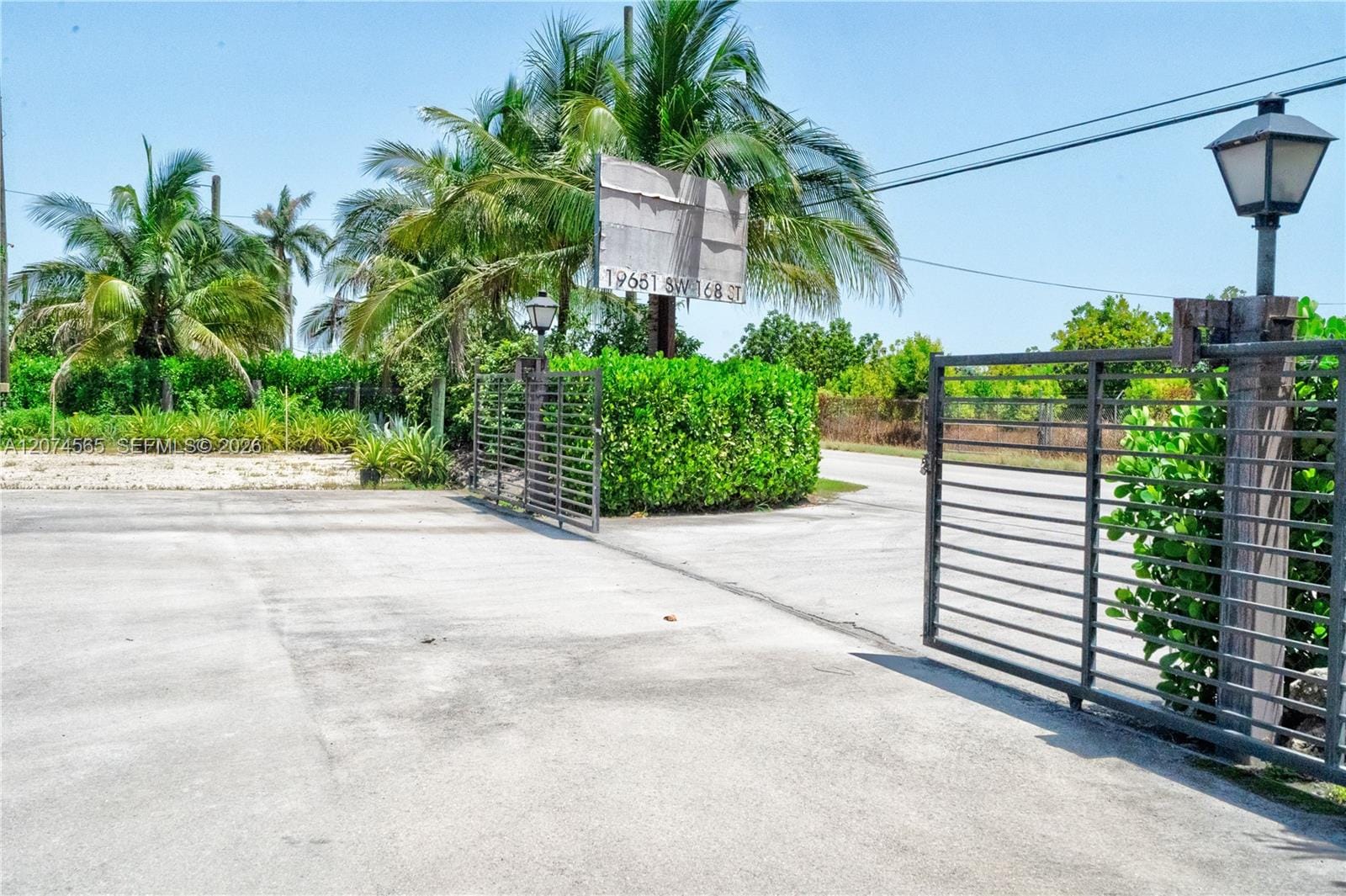 196xx SW 168, Homestead, FL 33187 photo 23
