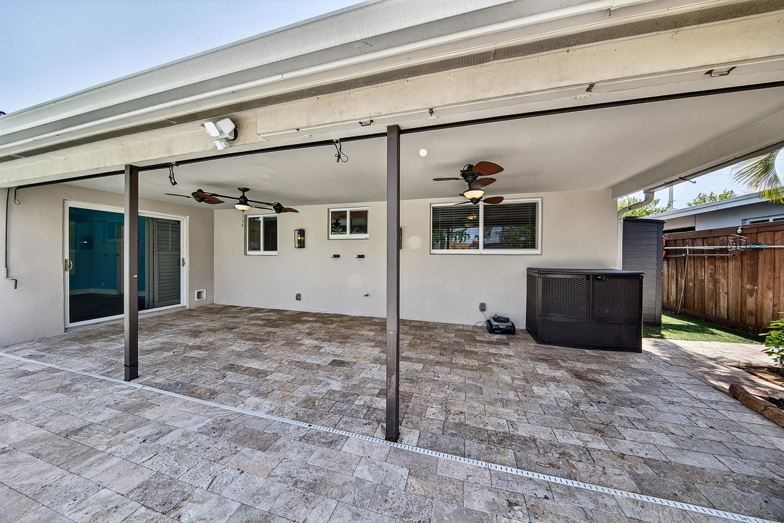 4821 NE 6th Avenue, Oakland Park, FL 33334 photo 28