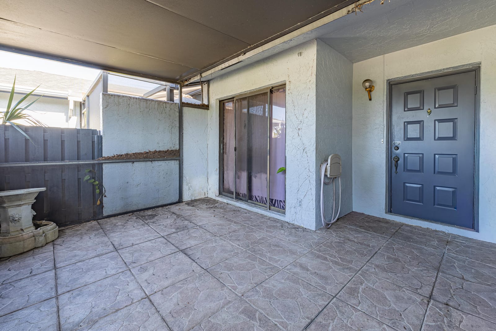 1706 N Dovetail Drive H — photo 3