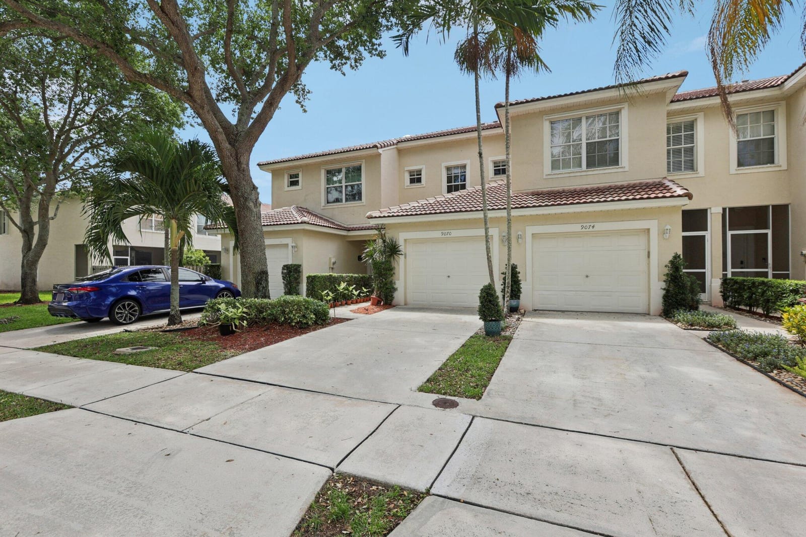 9070 TREMEZZO Lane — photo 3
