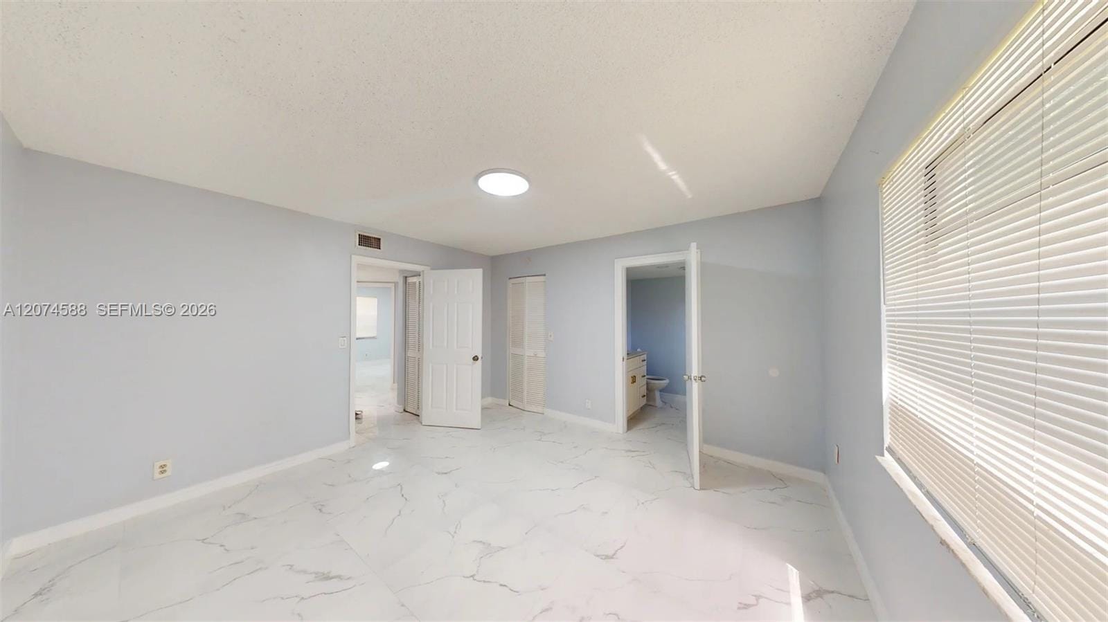 3501 NW 114th Lane 3505 — photo 3