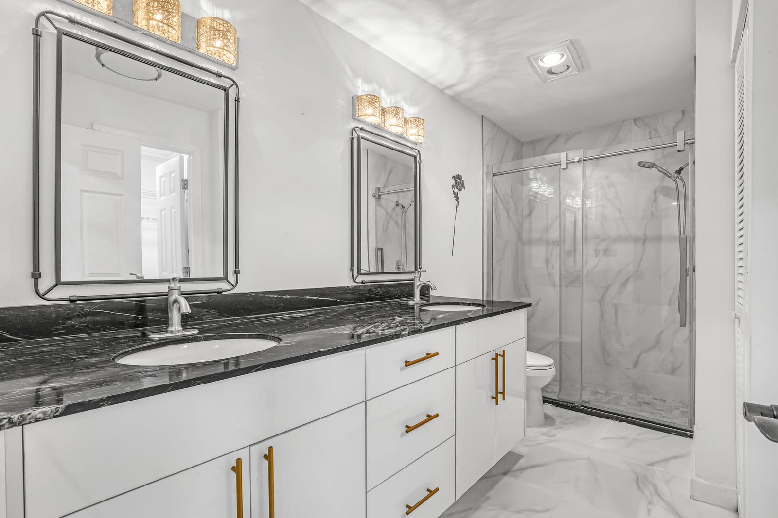 13233 Lucinda Palm Court B — photo 10