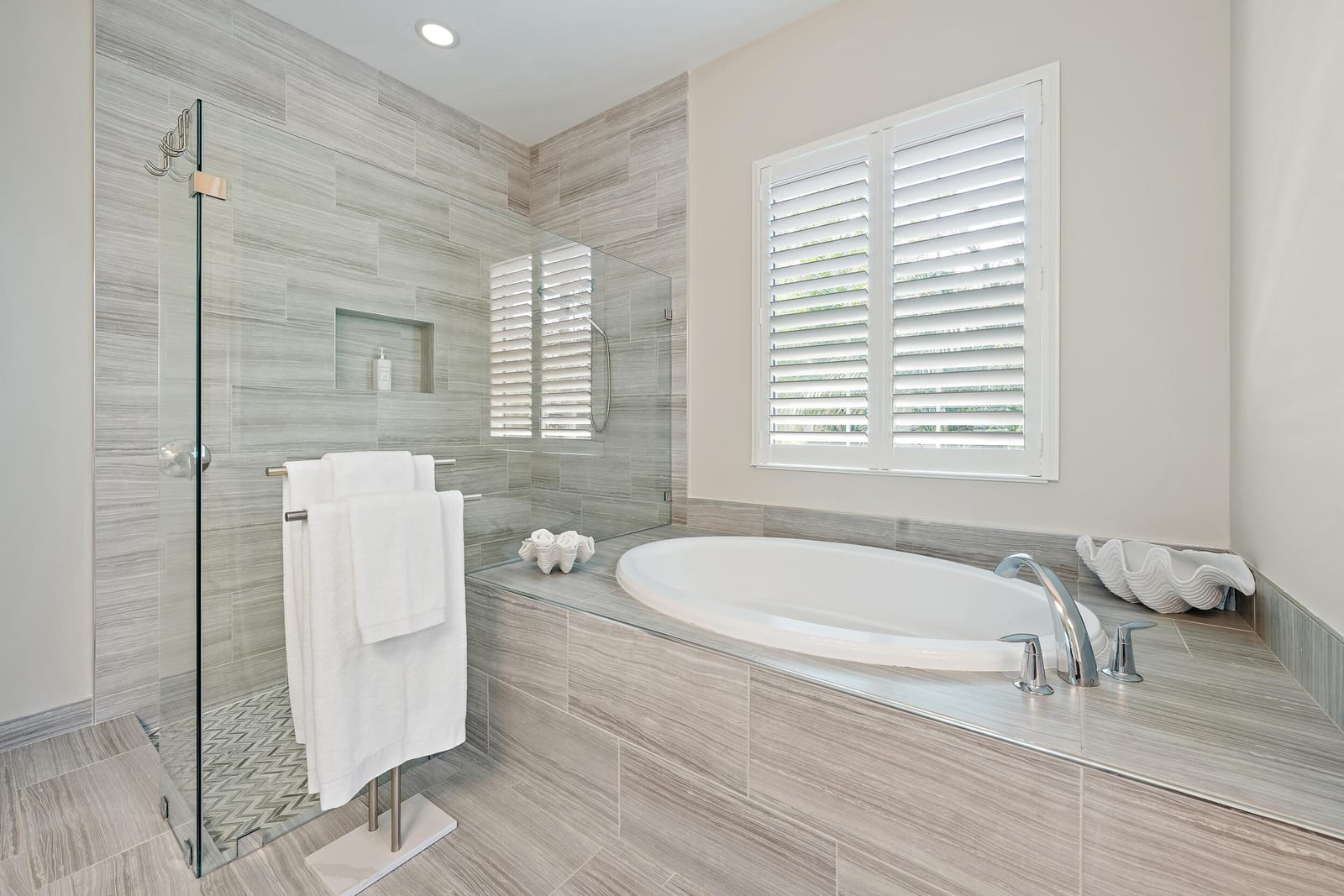 9935 Timber Creek Way — photo 12