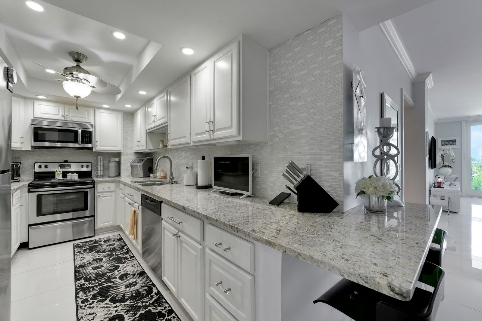 3450 S Ocean Boulevard 424, Palm Beach, FL 33480 photo 2