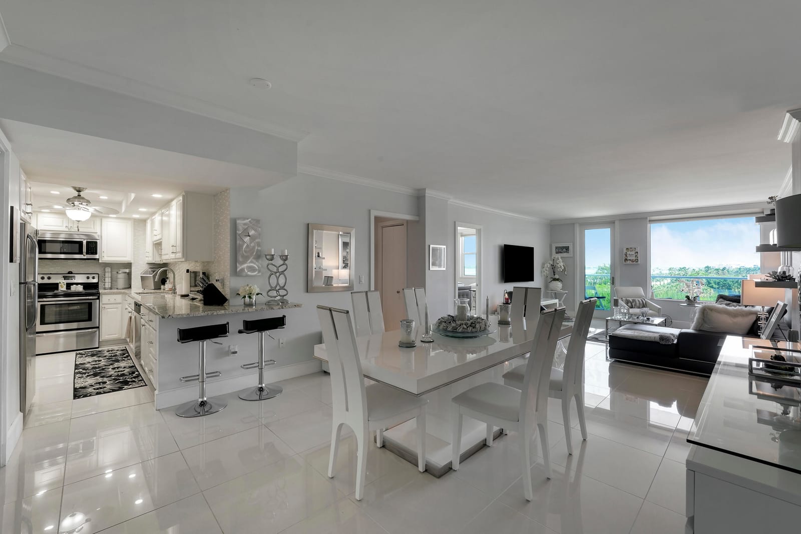 3450 S Ocean Boulevard 424, Palm Beach, FL 33480