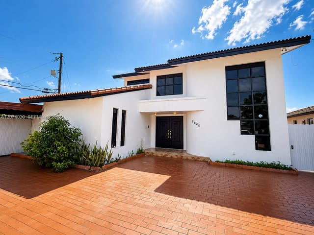 5840 W 3rd Lane, Hialeah, FL 33012