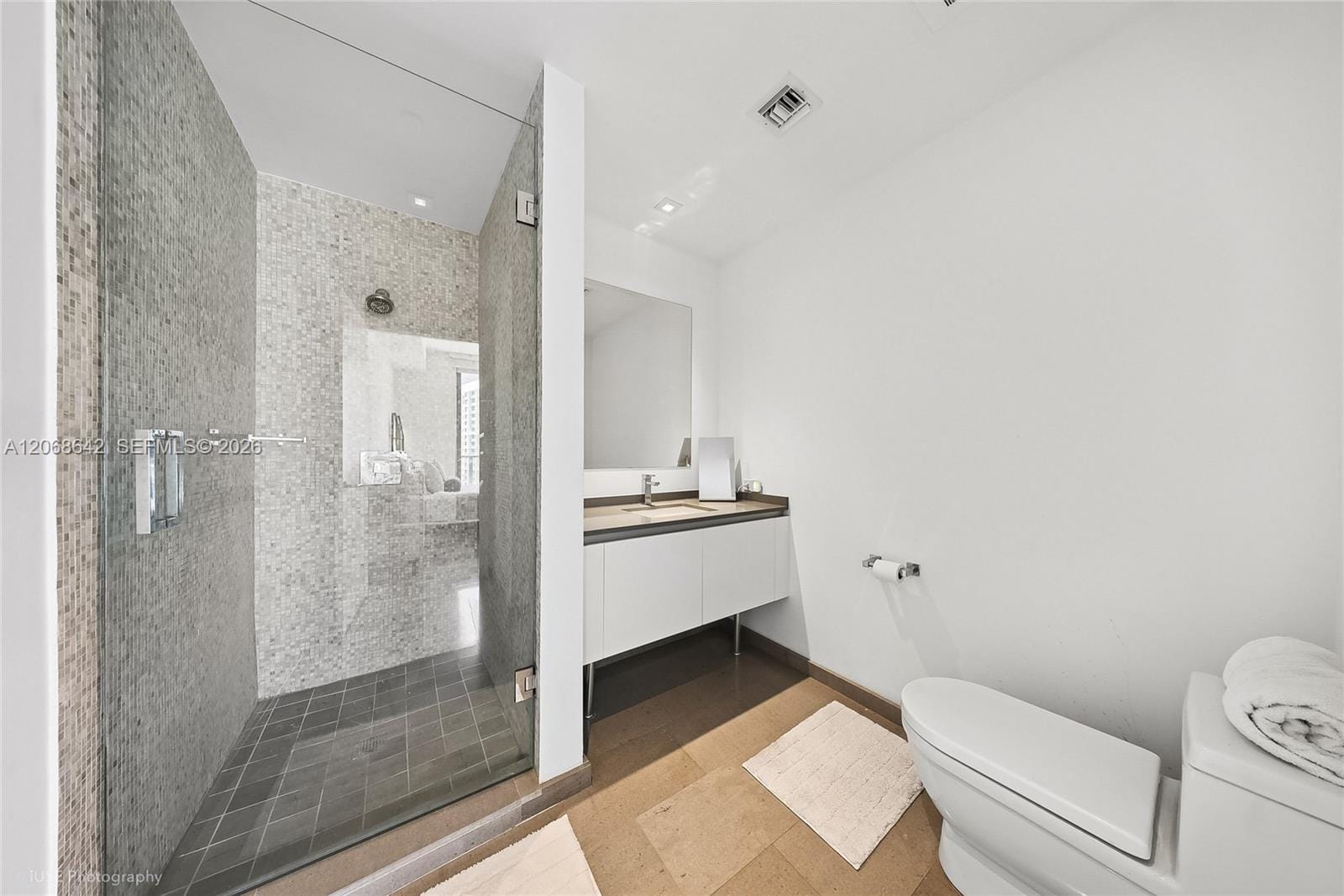 68 SE 6th Street 2909 — photo 8