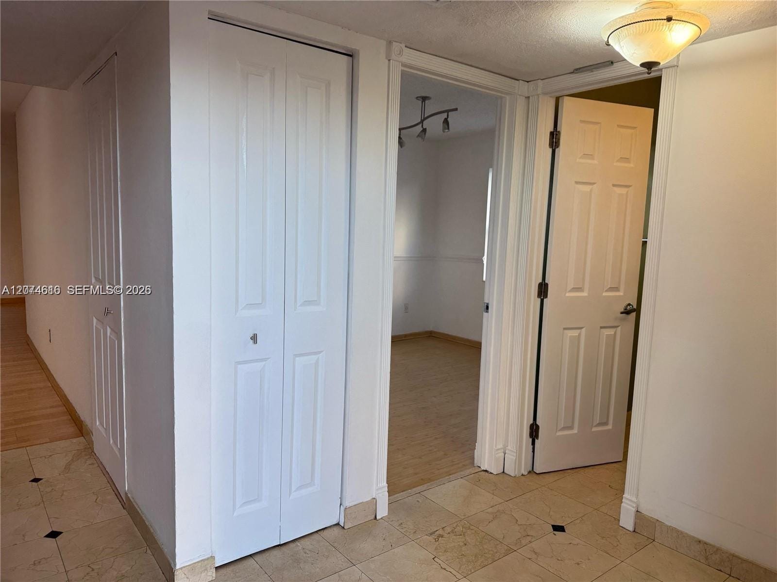 20800 NE 8th Court 206-17 — photo 8