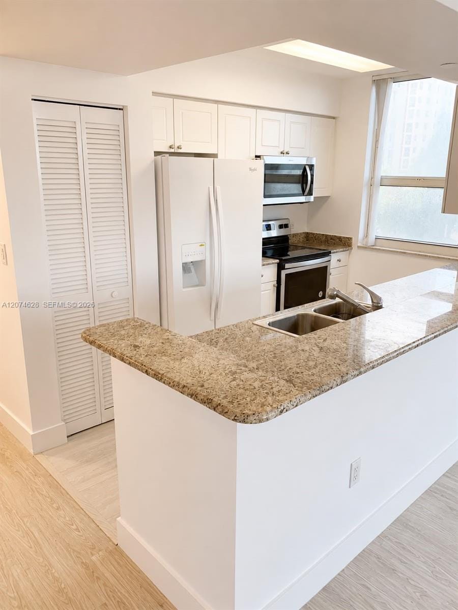 19501 W Country Club Drive 408 — photo 4