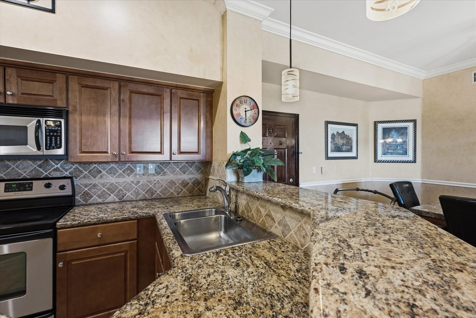 11750 SAINT ANDREWS Place 303 — photo 3