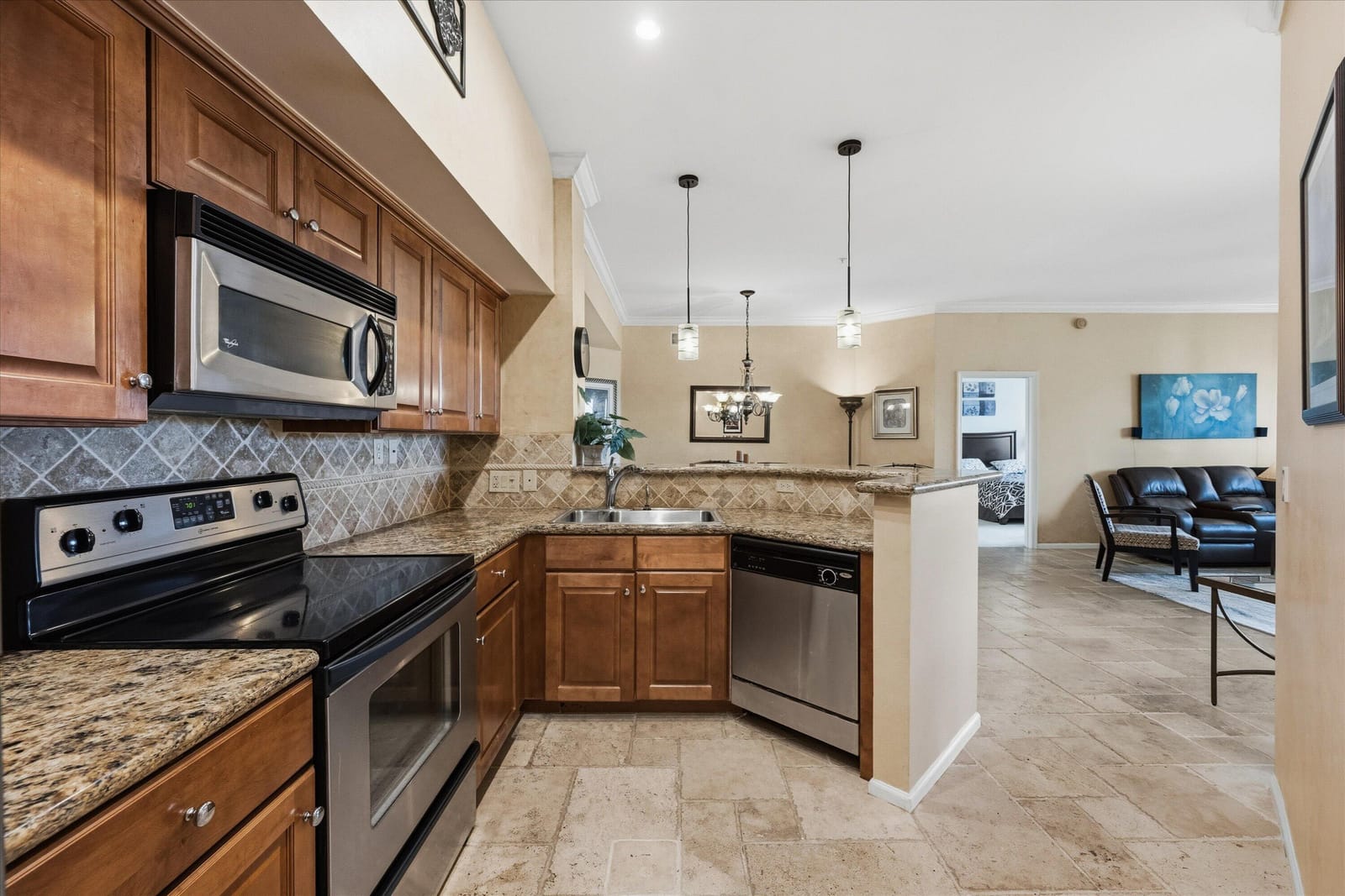 11750 SAINT ANDREWS Place 303 — photo 4