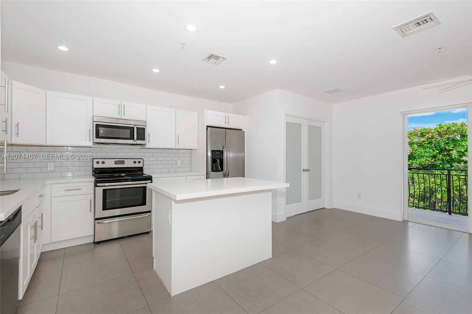 555 E Dania Beach Boulevard 9 — photo 9