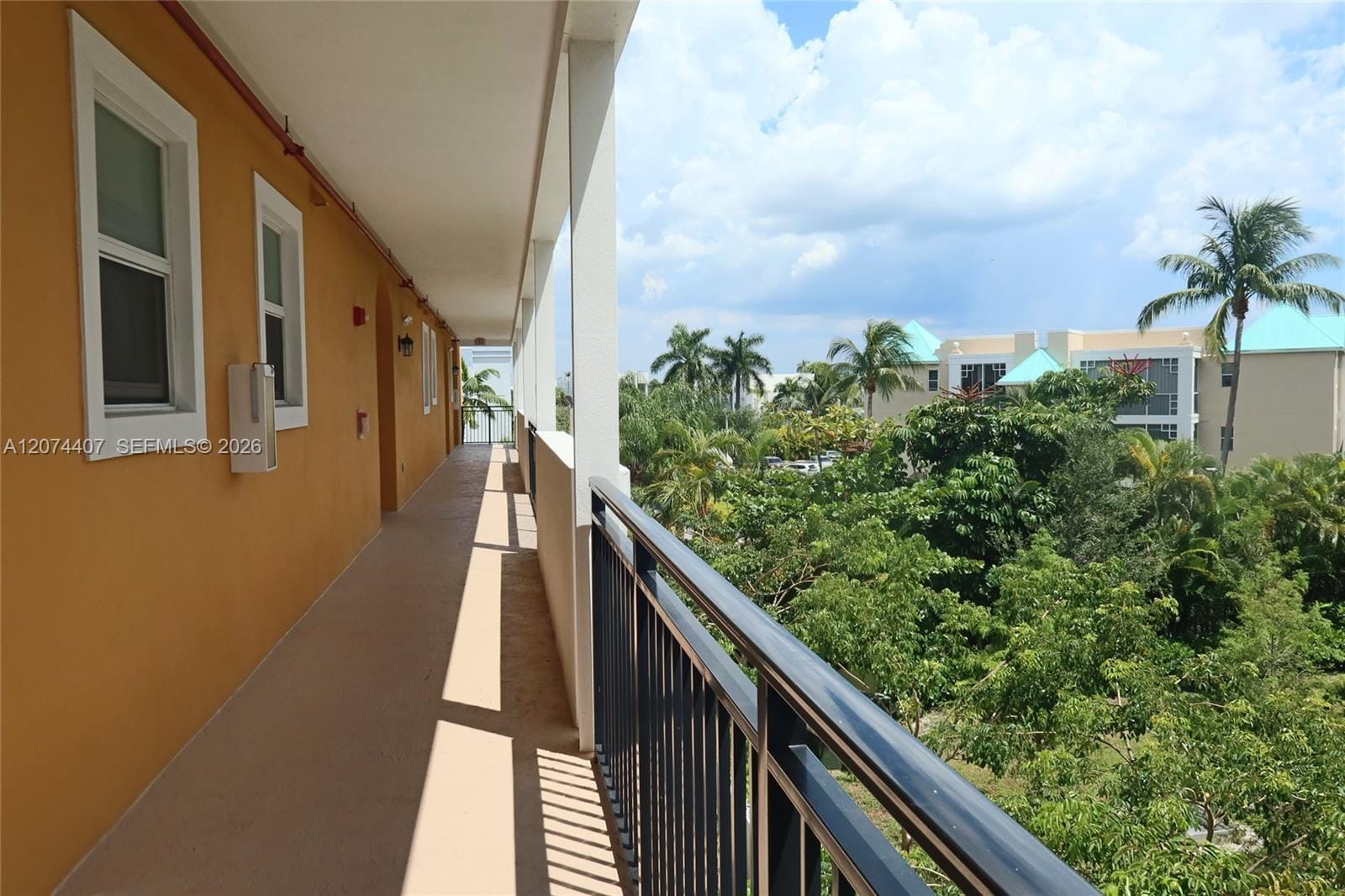 555 E Dania Beach Boulevard 9 — photo 7