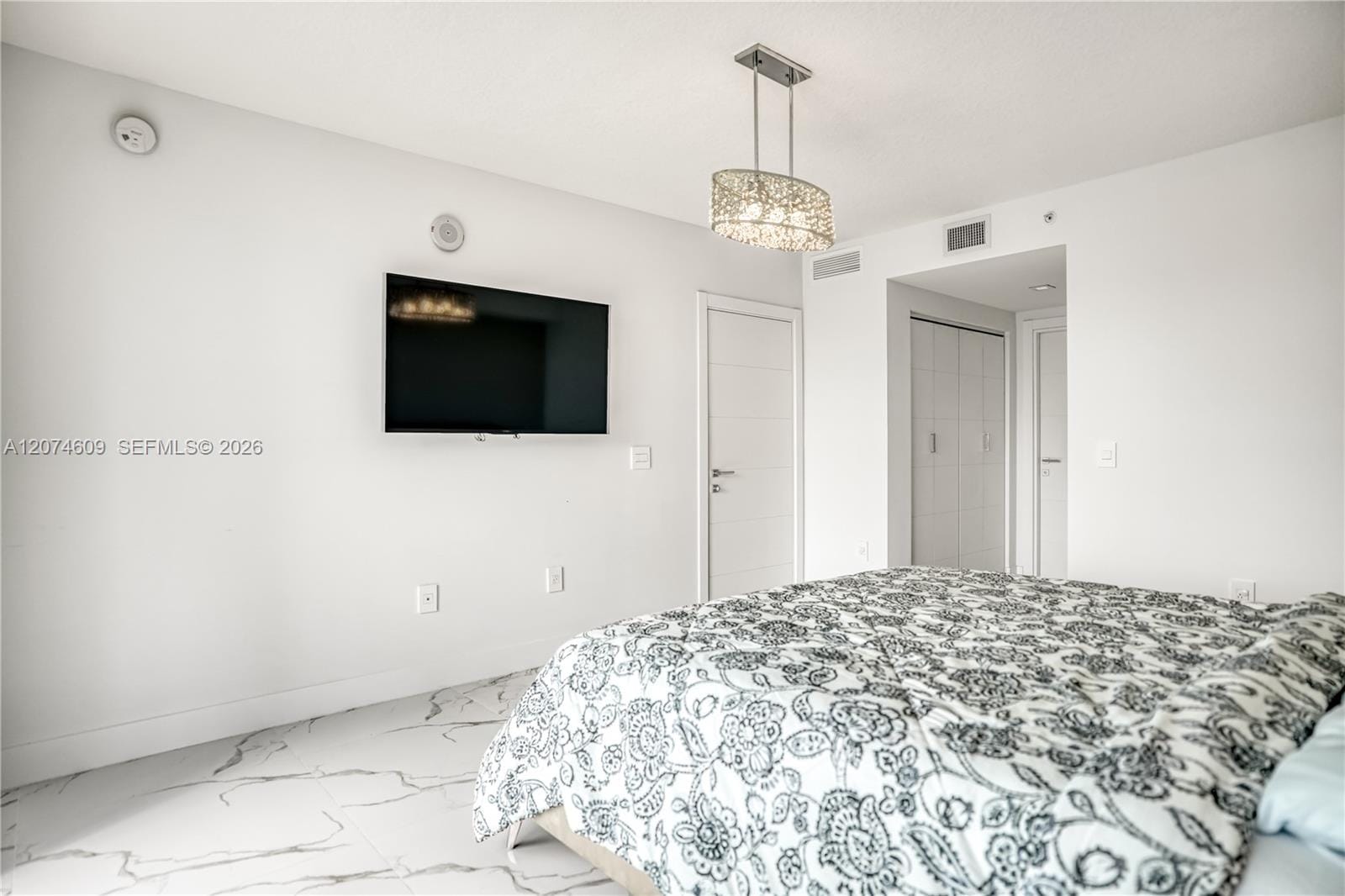 330 Sunny Isles Boulevard 5-906, Sunny Isles Beach, FL 33160 photo 13