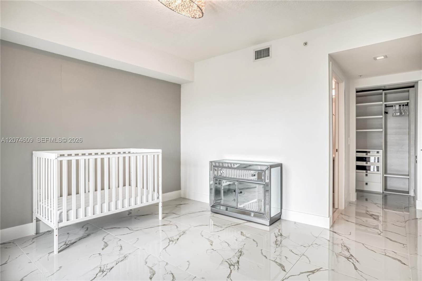 330 Sunny Isles Boulevard 5-906, Sunny Isles Beach, FL 33160 photo 23