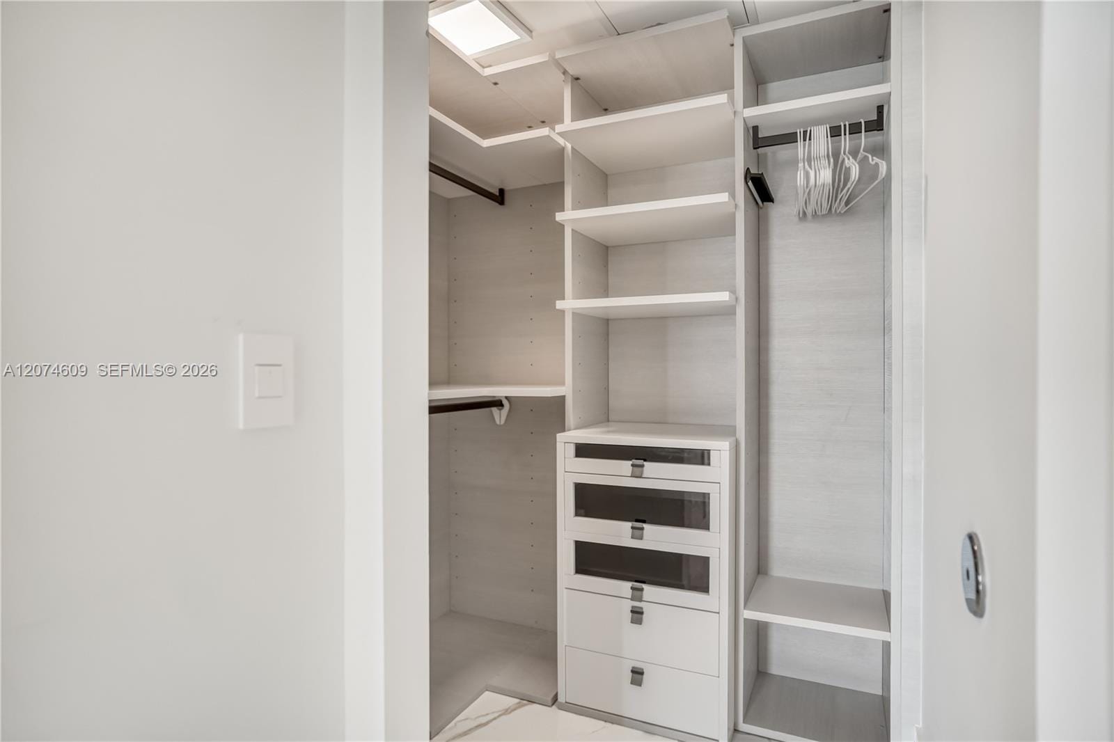330 Sunny Isles Boulevard 5-906, Sunny Isles Beach, FL 33160 photo 24