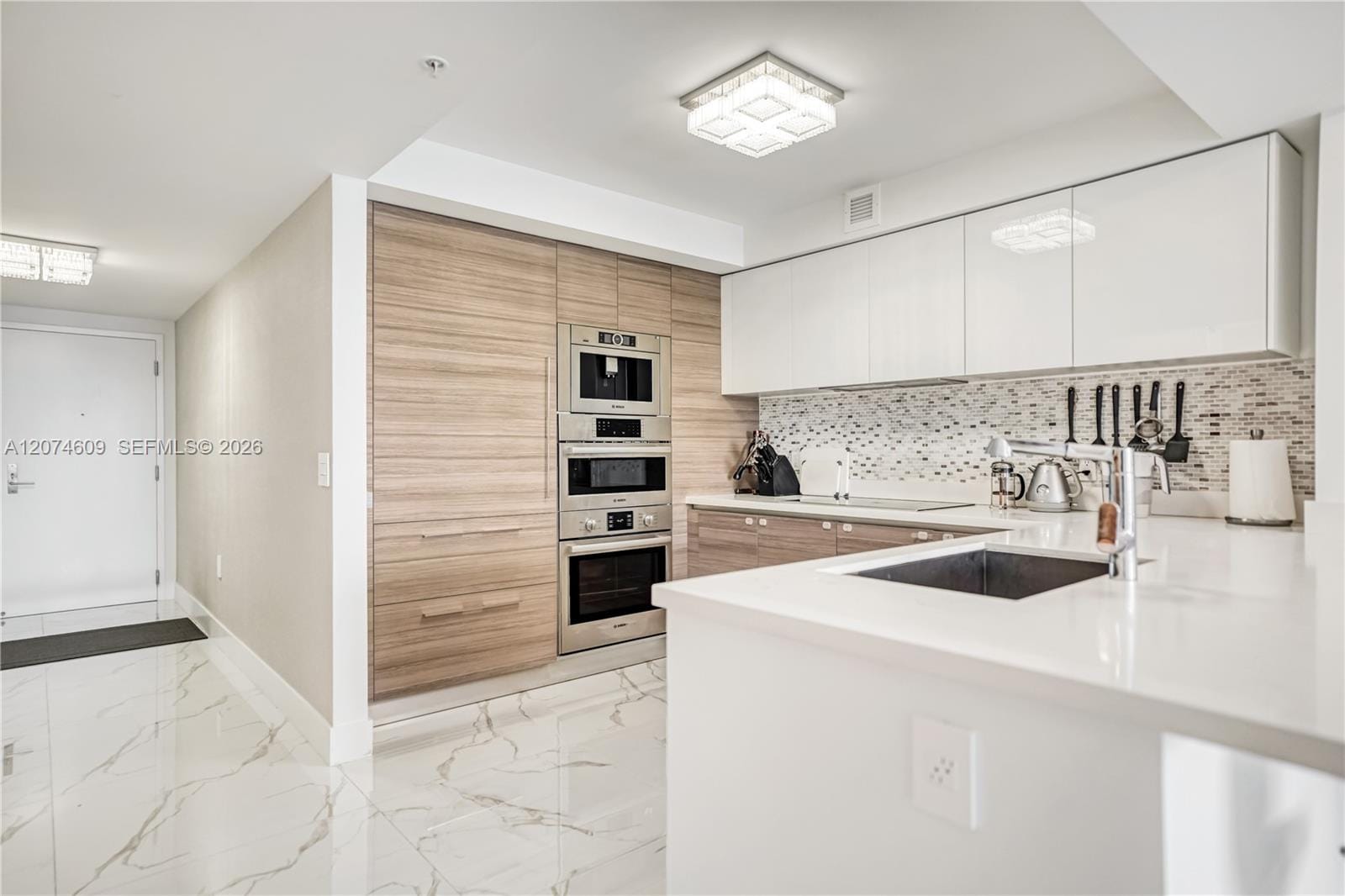 330 Sunny Isles Boulevard 5-906 — photo 8
