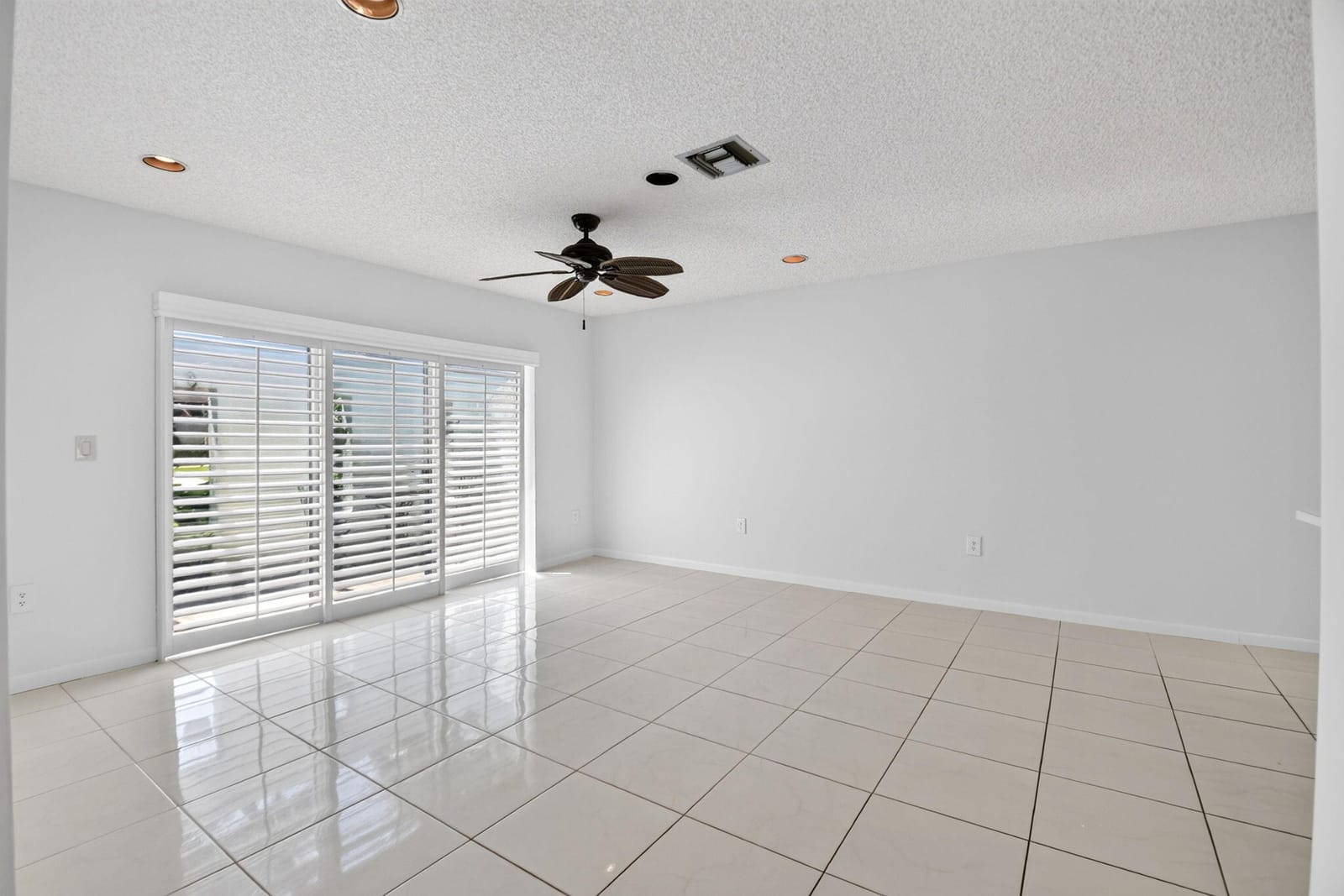 6747 Starkeys Place — photo 11